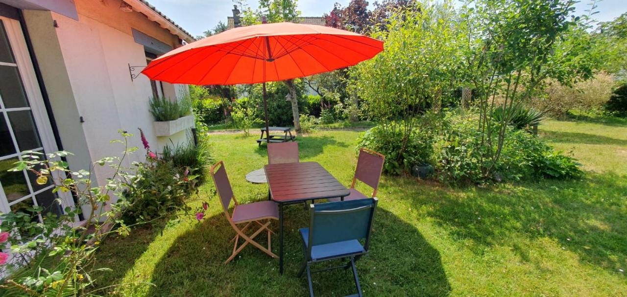 Maison Au Calme Avec Jardin Pres Du Chateau, Foret Et Plage Condette Exterior photo